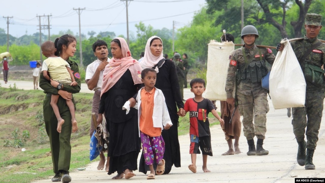 စစ်ဘေးရှောင်မွတ်ဆလင်များကို AA ကကြိုဆိုခဲ့ကြောင်း ထုတ်ပြန်ခဲ့သည့်မှတ်တမ်းဓာတ်ပုံ (မေ ၁၃၊ ၂၀၂၄)