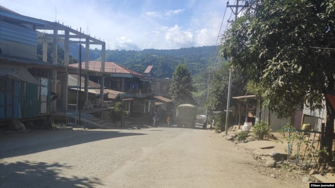 တိုက်ပွဲပြီးနောက် ပုံမှန်လည်ပတ်နေပြီဖြစ်တဲ့ ရိခေါ်ဒါရ်မြို့မြင်ကွင်း