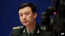 资料照：中国国防部发言人吴谦