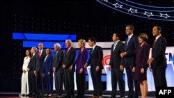 第四次民主党总统候选人角逐者辩论在俄亥俄州拉开序幕（2019年10月15日）