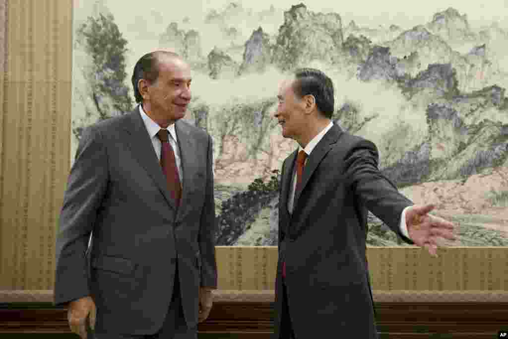 2018年5月14日,中国国家副主席、中央外事工作委员会委员王岐山在北京中南海会见巴西外交部长努内斯。