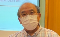 香港民意研究所副行政总裁钟剑华表示，今届选委会选举几乎是”等额选举”，几乎没有民主派人士参选，选民人数亦大幅减少，形容这次选举的意义很小 （美国之音汤惠芸拍摄）