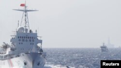 中国海警船只在南中国海巡逻 （2014年5月14日）