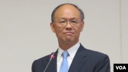 台灣行政院政務委員、貿易談判代表鄧振中（資料照片）