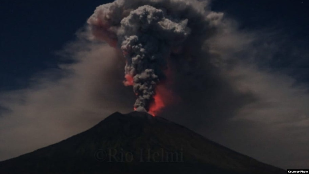  Mount Agung volcano erupts during the night, as seen from Datah village, Karangasem Regency in Bali, Indonesia on June 29, 2018. 