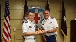 美中两国军人进行医术交流活动（美国陆军2016年9月13日照片）
